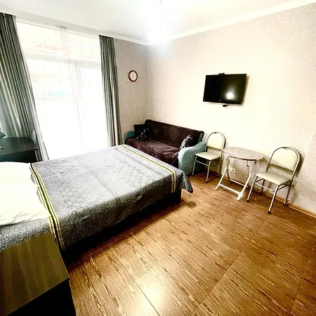 Apartment Near The Sea Батуми Экстерьер фото
